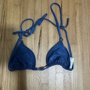 Aerie Blue and Gold Set 

never been worn with tags